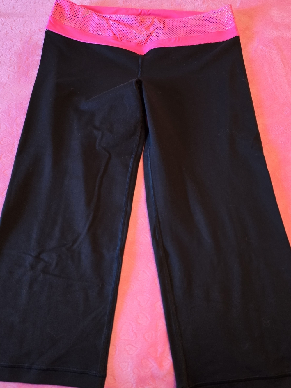 Victoria's Secret VSX Sport Black Capri with Hot Pink Waistband